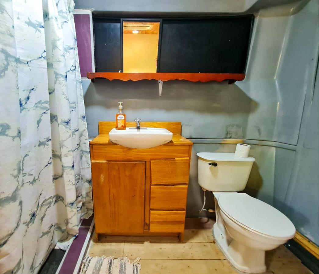 Hospedaje Combi Dream Bird Apartman Playas del Coco Kültér fotó